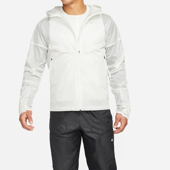 Nike Storm-FIT ADV Run Division 2 in 1 Vest Jacket Light Windbreaker - Picture 1 of 16